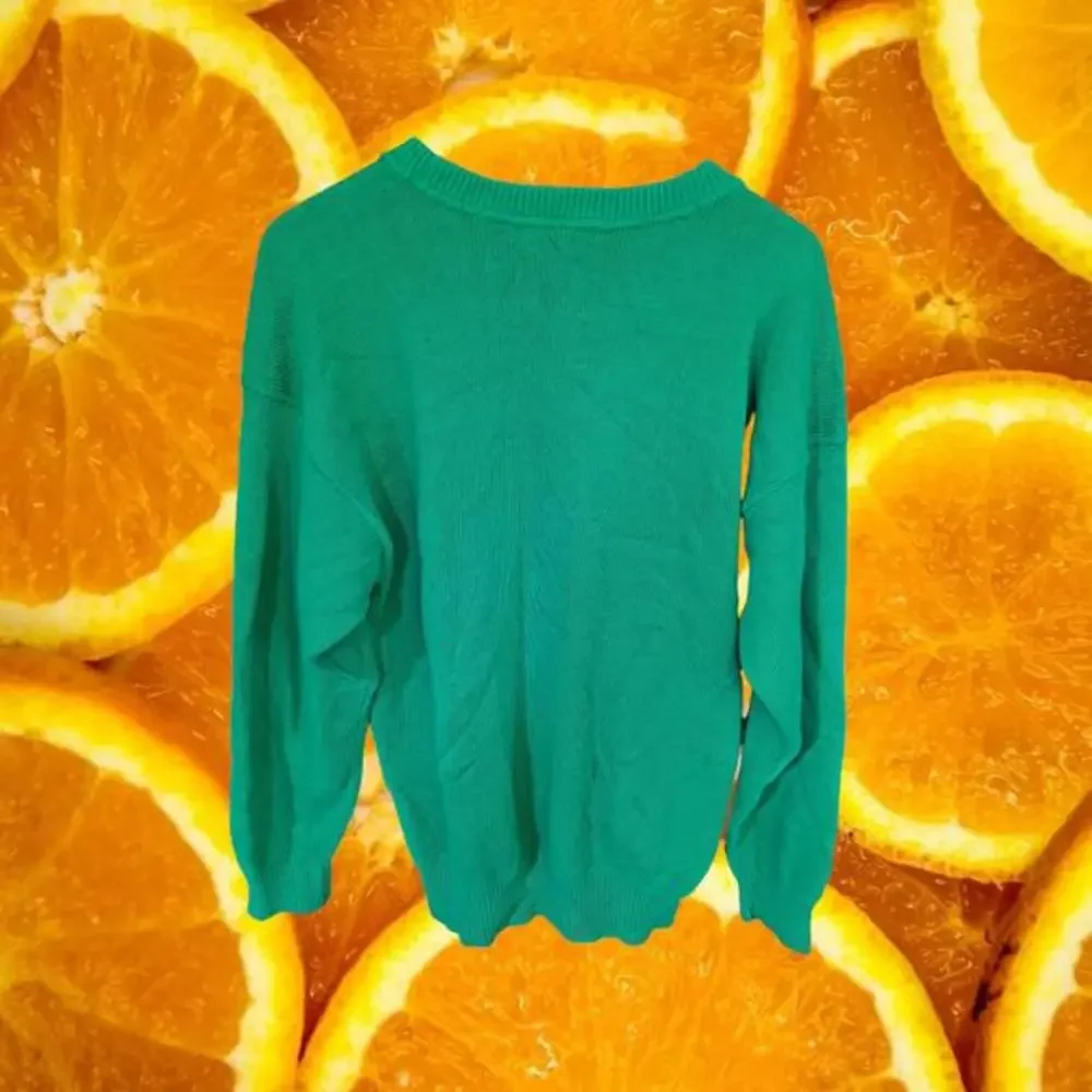 East Island Green Crew Neck Sweater Size‎ Medium